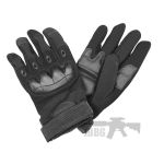 gloves-1.jpg